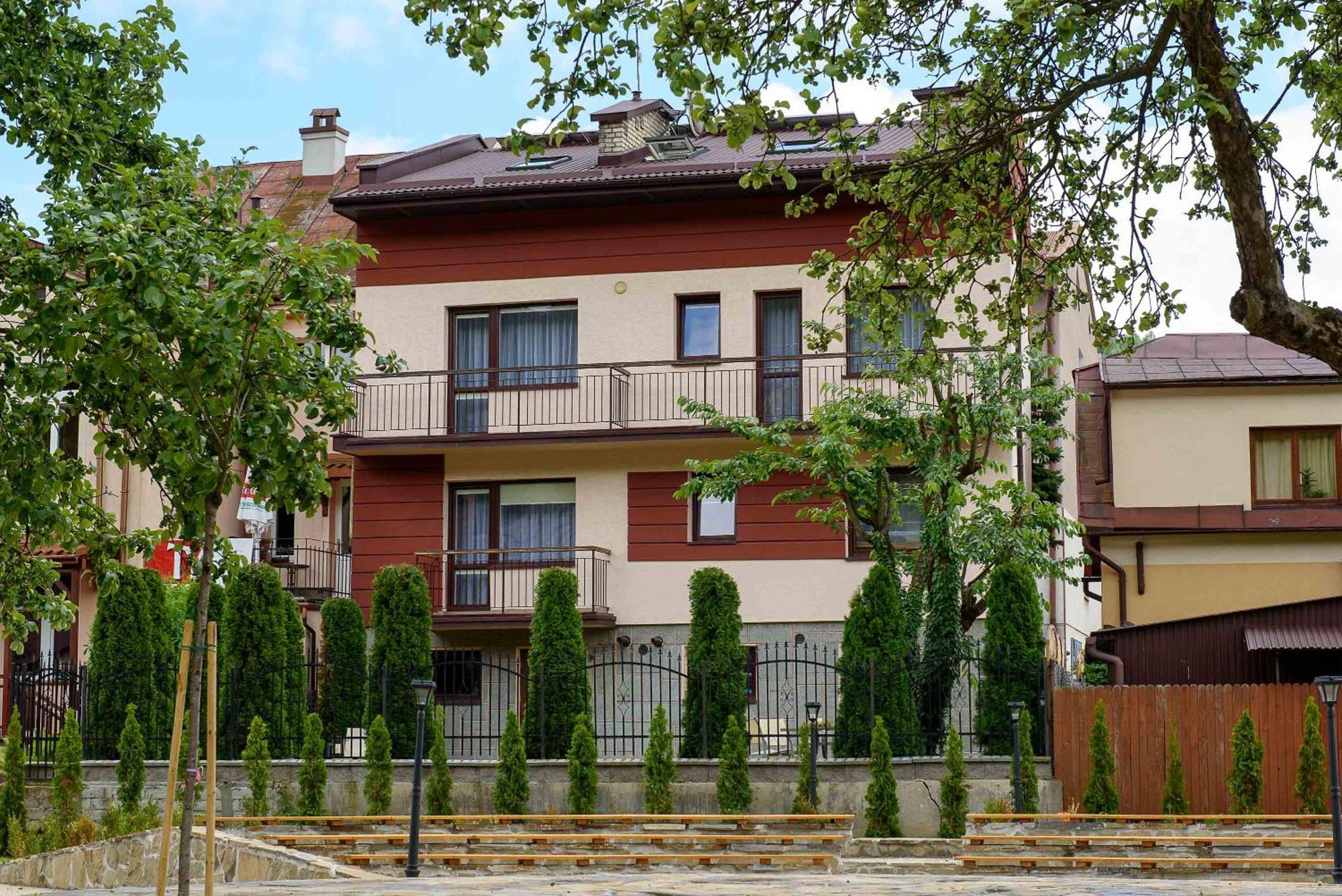 Villa Turris Apartamenty Przy Muszynskim Zamku ムシナ エクステリア 写真